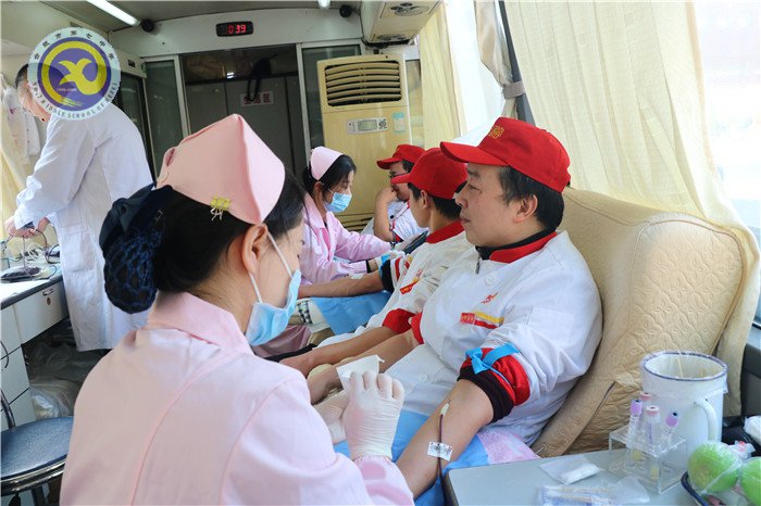 愛心獻血車進校園  熱血匯聚生命長河(圖7)