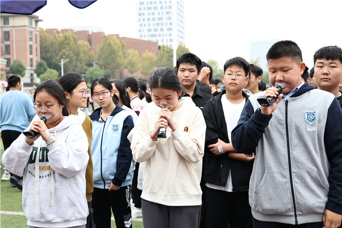 合肥七中順利實施體質(zhì)健康測試，引領(lǐng)學(xué)生健康成長(圖2)